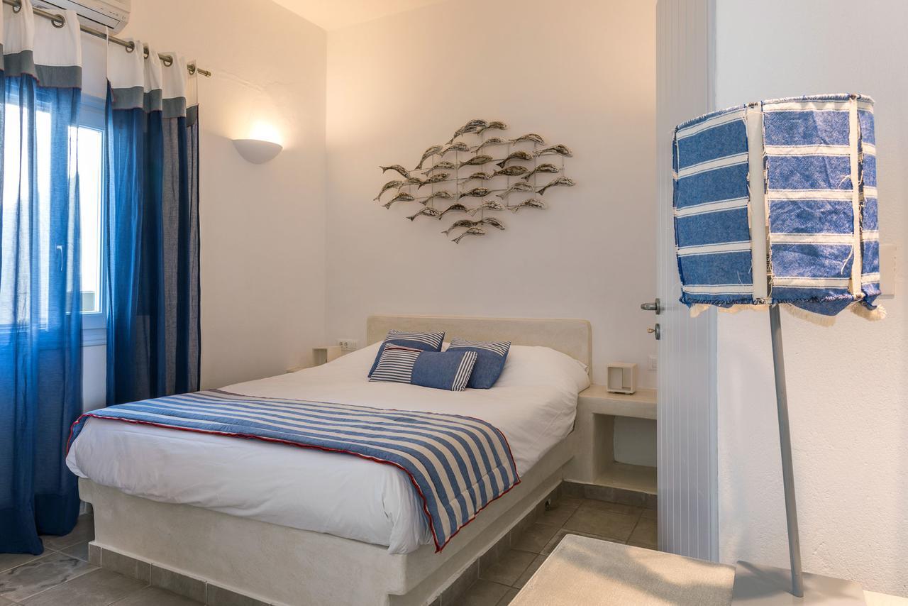 Blue Dolphins Apartments Firostefani Esterno foto